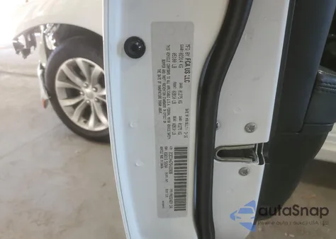 2016 Chrysler 300 Limited z USA, uszkodzony, nr VIN 2C3CCAAG7GH223698